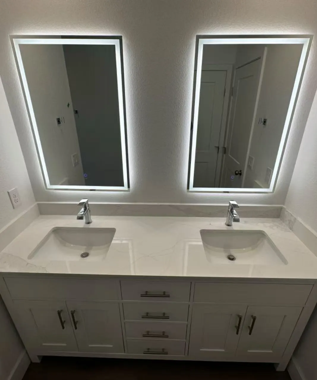 Bathroom cabinetry by Vamaylo — Vanities & linen storage